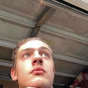 Meet your Posher, Julius